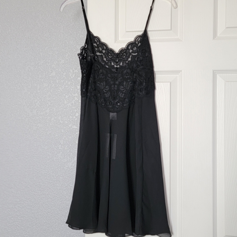 NWT! Morgan Taylor Intimates - M - Picture 3 of 5